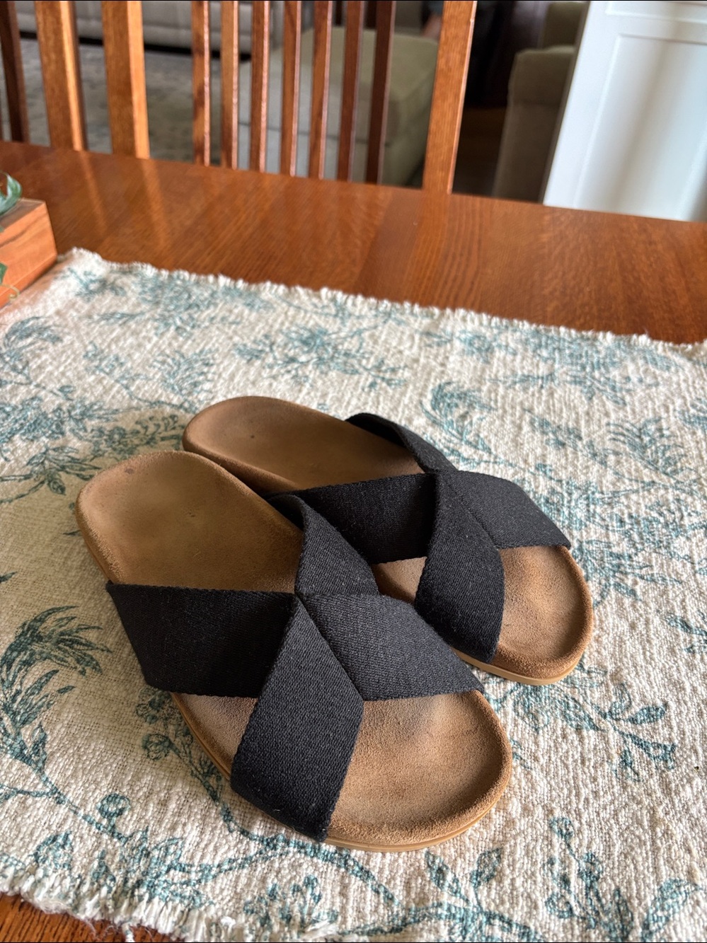 JENNI KAYNE Cotton Crossover Sandal